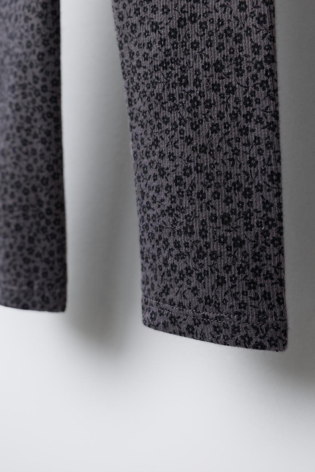 ЛЕГИНСЫ В РУБЧИК С ПРИНТОМ