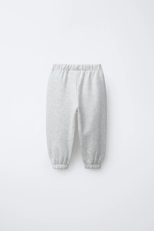 Джоггеры из мягкой ткани с этикеткой