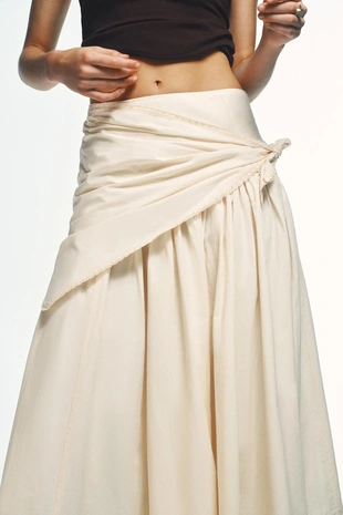 Юбка миди объемного кроя в виде платка- Заказать в России