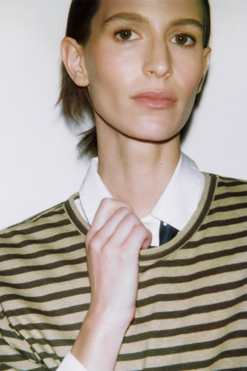 ФУТБОЛКА В ПОЛОСКУ ИЗ ХЛОПКА И ЛЬНА