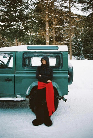 Футболка в рубчик с длинными рукавами