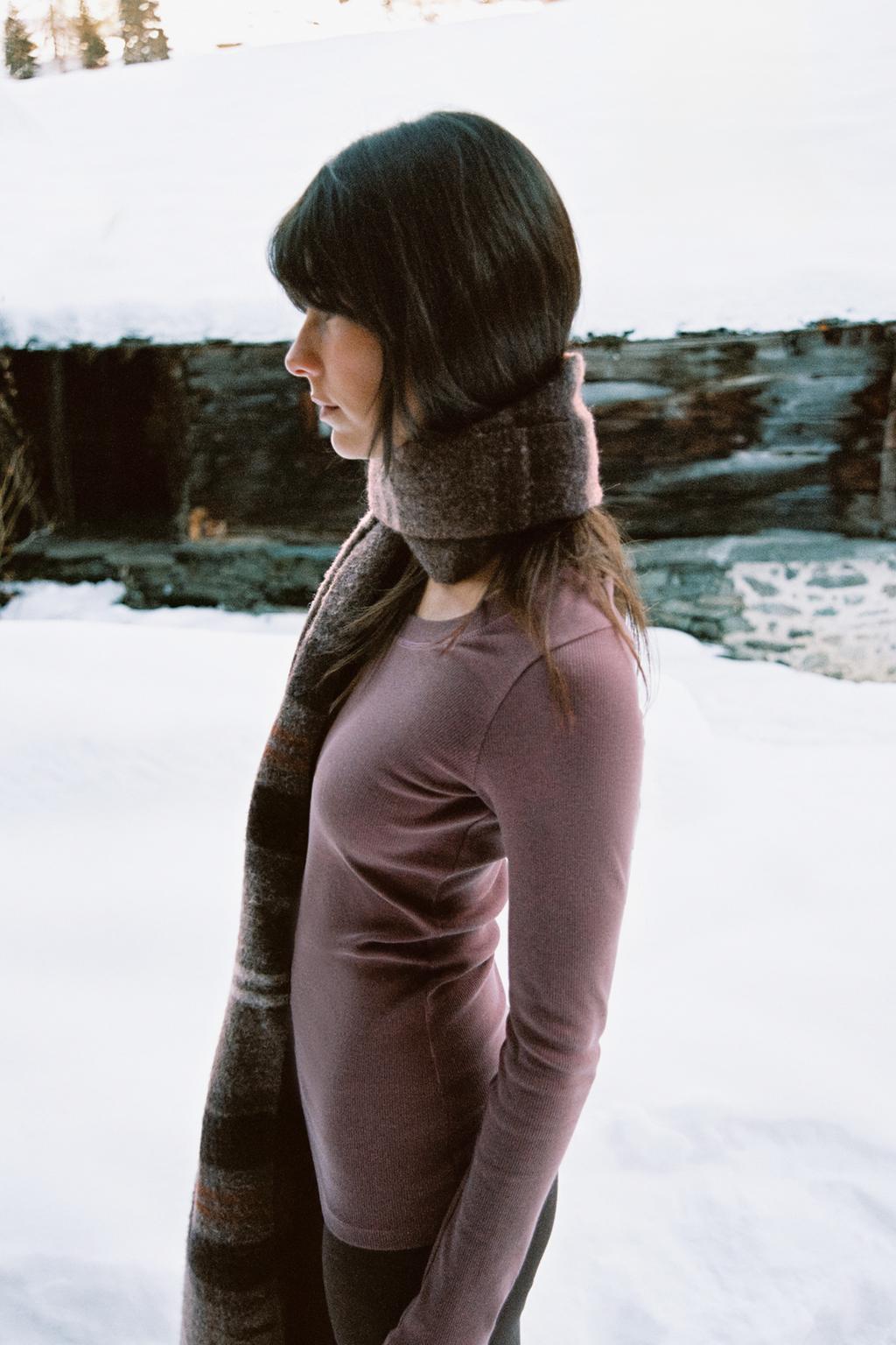 ФУТБОЛКА В РУБЧИК С ДЛИННЫМИ РУКАВАМИ