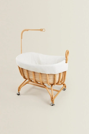 Детская мини-кроватка из ротанга- Заказать в России