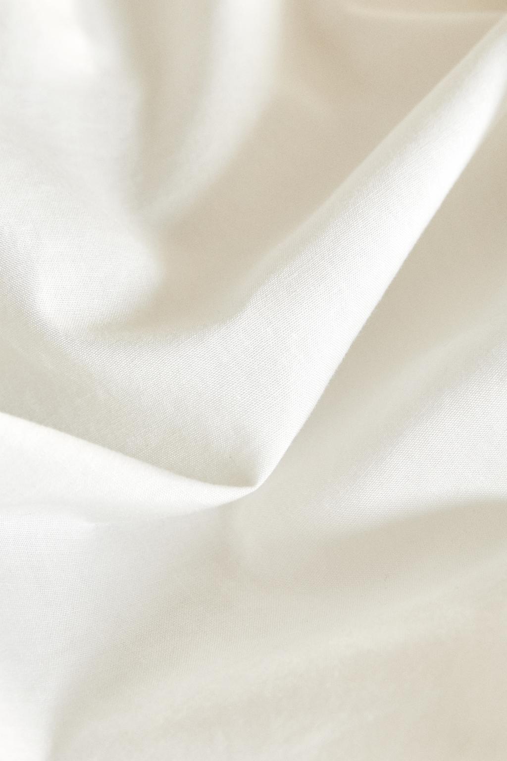 Простынь на резинке