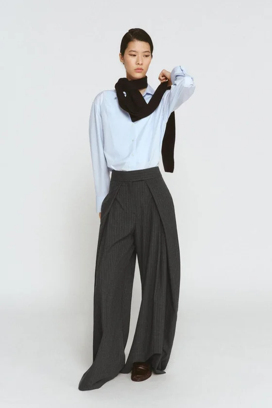 БРЮКИ  С ЗАЩИПАМИ — коллекция Zara «ZW»