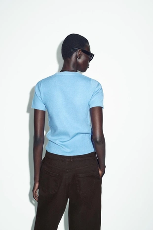 Свитер с короткими рукавами из мягкого трикотажа- Заказать в России