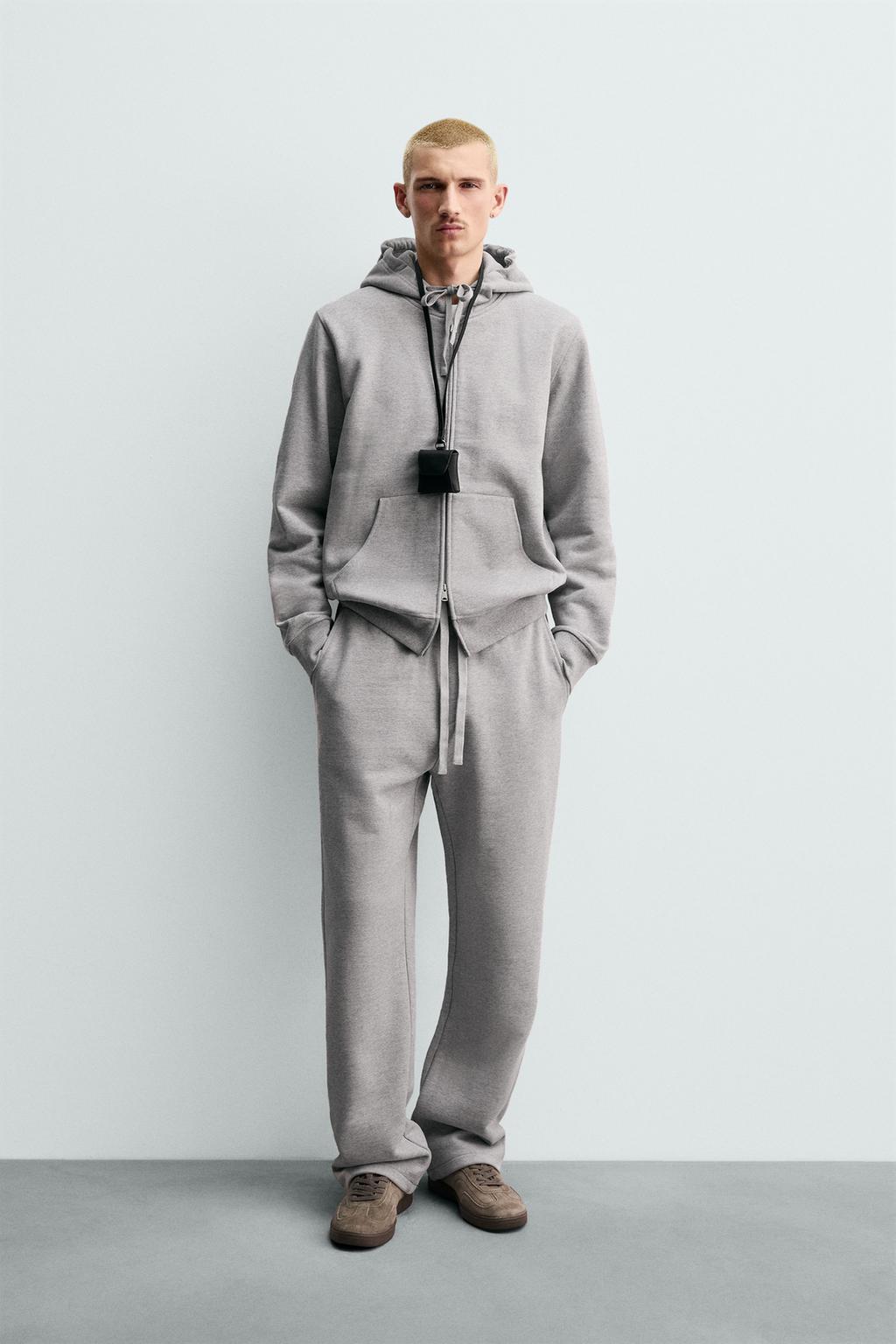 ДЖОГГЕРЫ CLASSIC FIT ИЗ ПЛОТНОЙ ТКАНИ