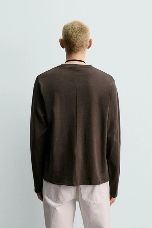 Футболка среднего веса с длинными рукавами