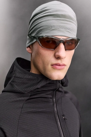 Шапка-бини для бега из смесовой шерсти- Заказать в России