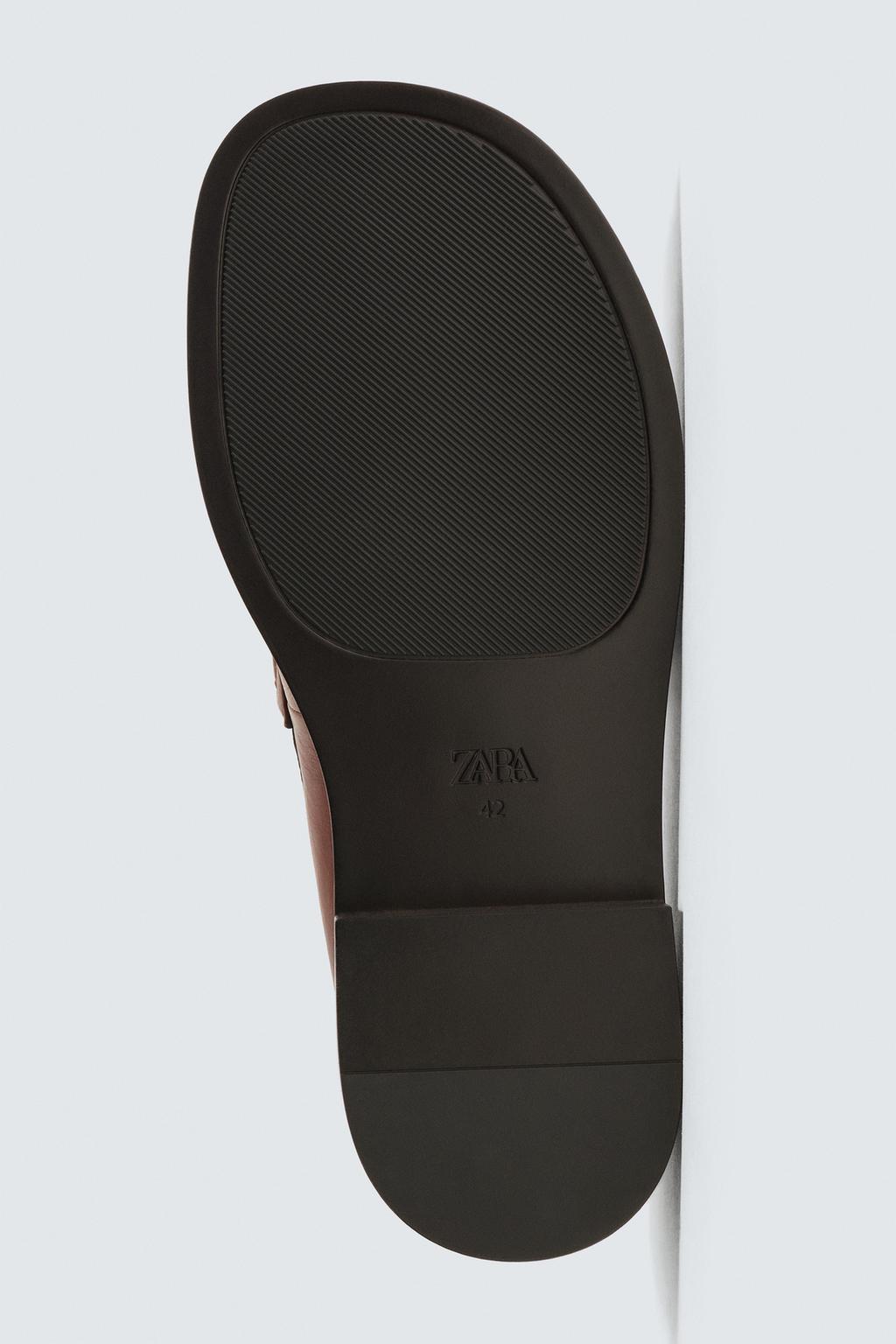 КОЖАНЫЕ ЛОФЕРЫ С ПЛАНКОЙ