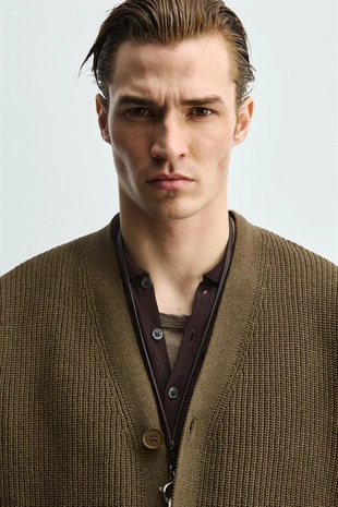 Кардиган свободного кроя в рубчик- Заказать в России