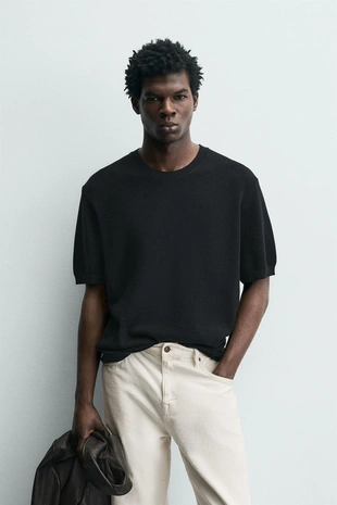 Трикотажная футболка свободного кроя