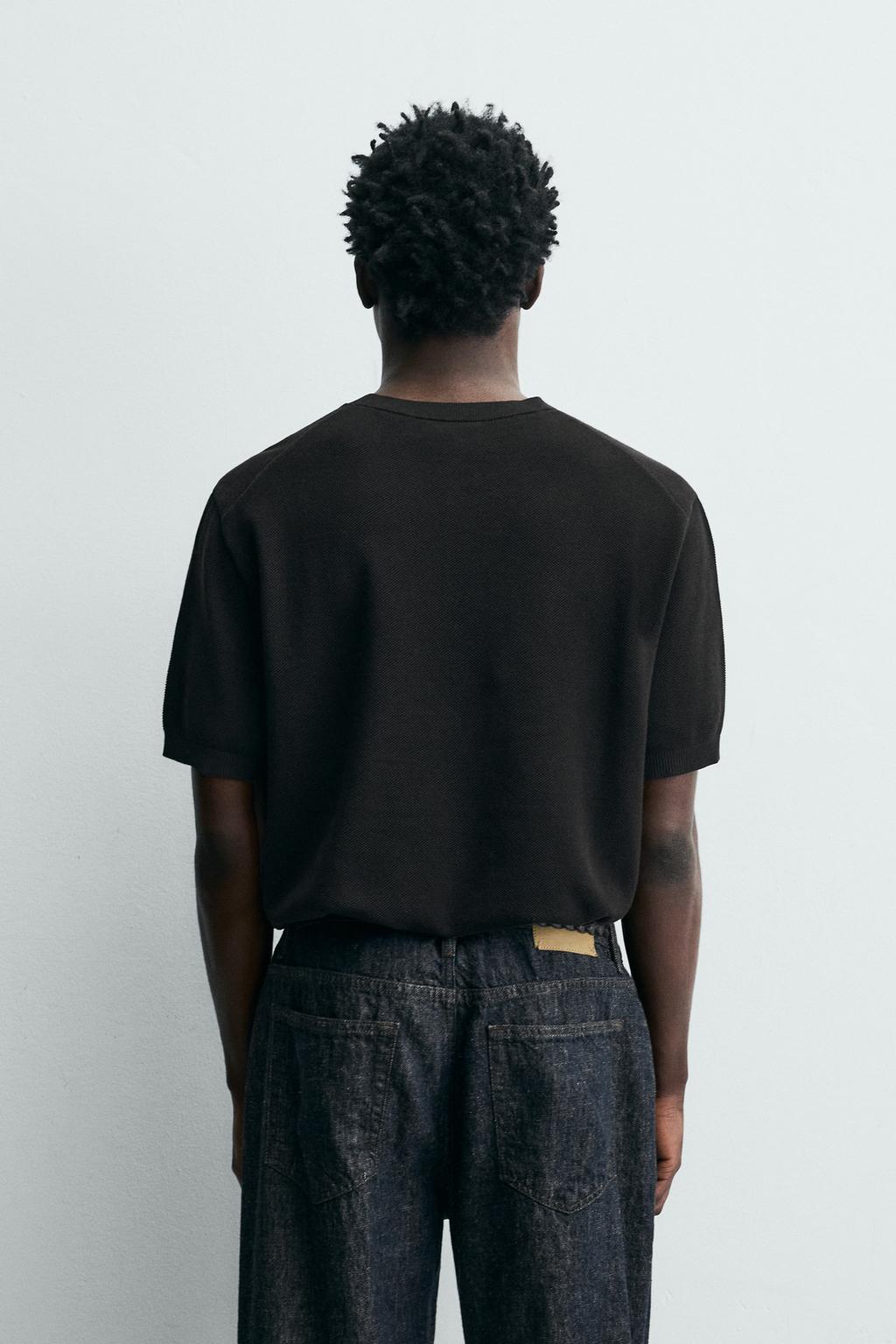 Трикотажная футболка свободного кроя