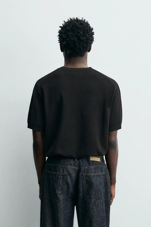 Трикотажная футболка свободного кроя