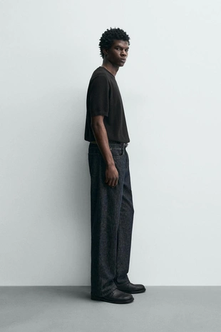 Трикотажная футболка свободного кроя