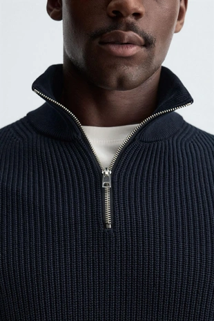 Джемпер вязаный жемчужным узором с воротником на молнии- Заказать в России