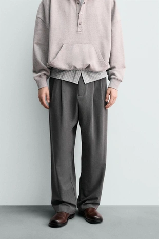 Брюки WIDE FIT со складками- Заказать в России