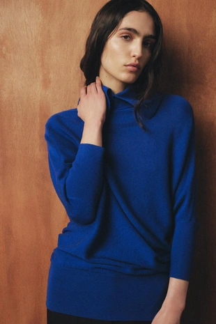 Длинный свитер с рукавами «летучая мышь»- Заказать в России