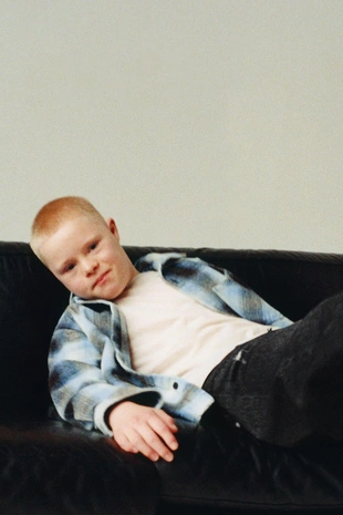 Куртка-рубашка в клетку с эффектом потертости- Заказать в России