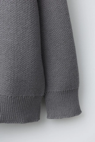 Свитер с вышитым граффити- Заказать в России