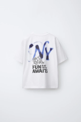 Футболка с городским принтом- Заказать в России