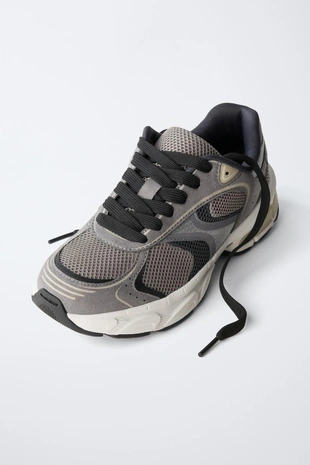 Кроссовки из разных материалов- Заказать в России