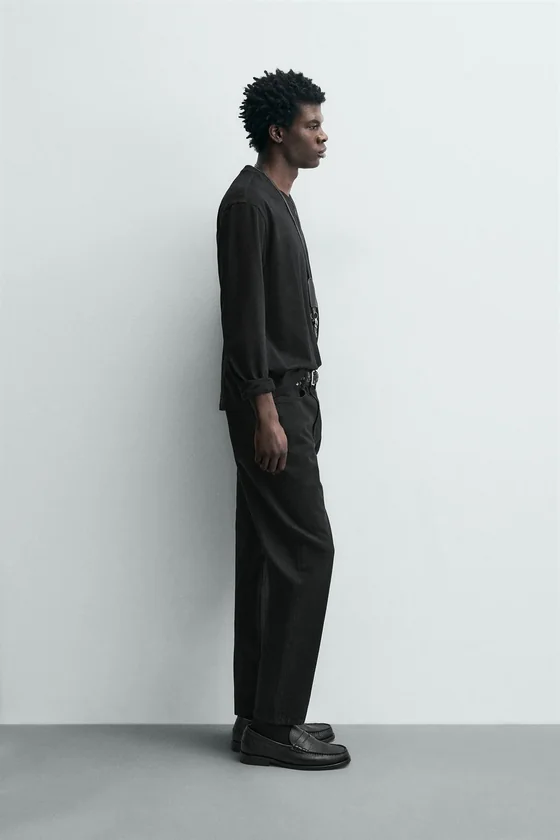 ДЖИНСЫ  TAPERED FIT