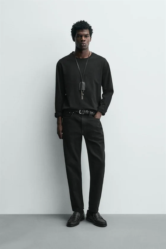 ДЖИНСЫ  TAPERED FIT