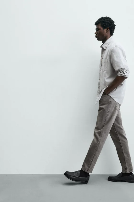 ДЖИНСЫ  TAPERED FIT