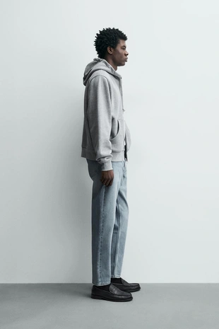 Джинсы SLIM TAPERED FIT- Заказать в России