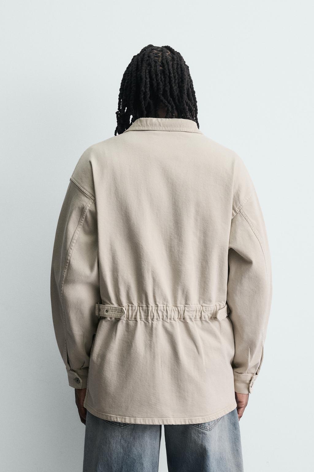 ДЖИНСОВАЯ КУРТКА С КАРМАНАМИ