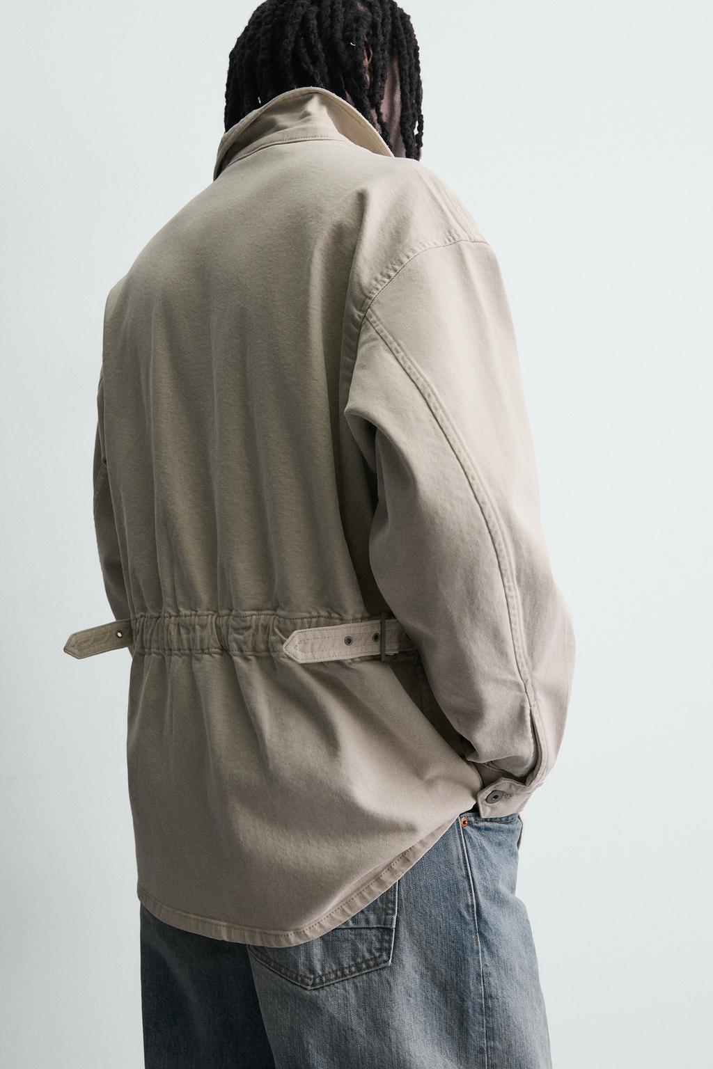 ДЖИНСОВАЯ КУРТКА С КАРМАНАМИ