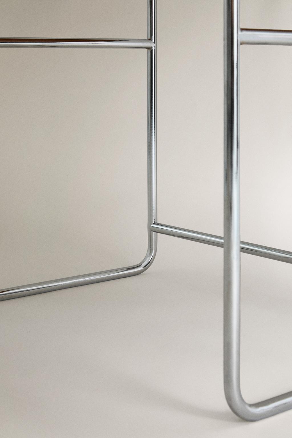 Детский винтажный письменный стол