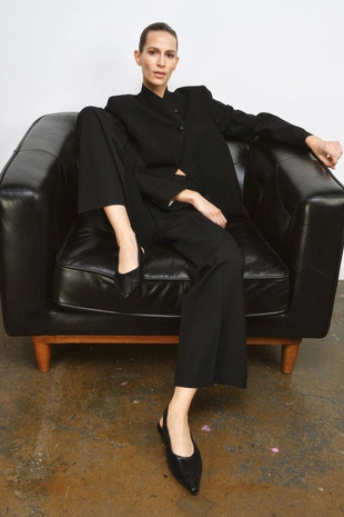 Кожаные балетки-мюли с острым носом- Заказать в России