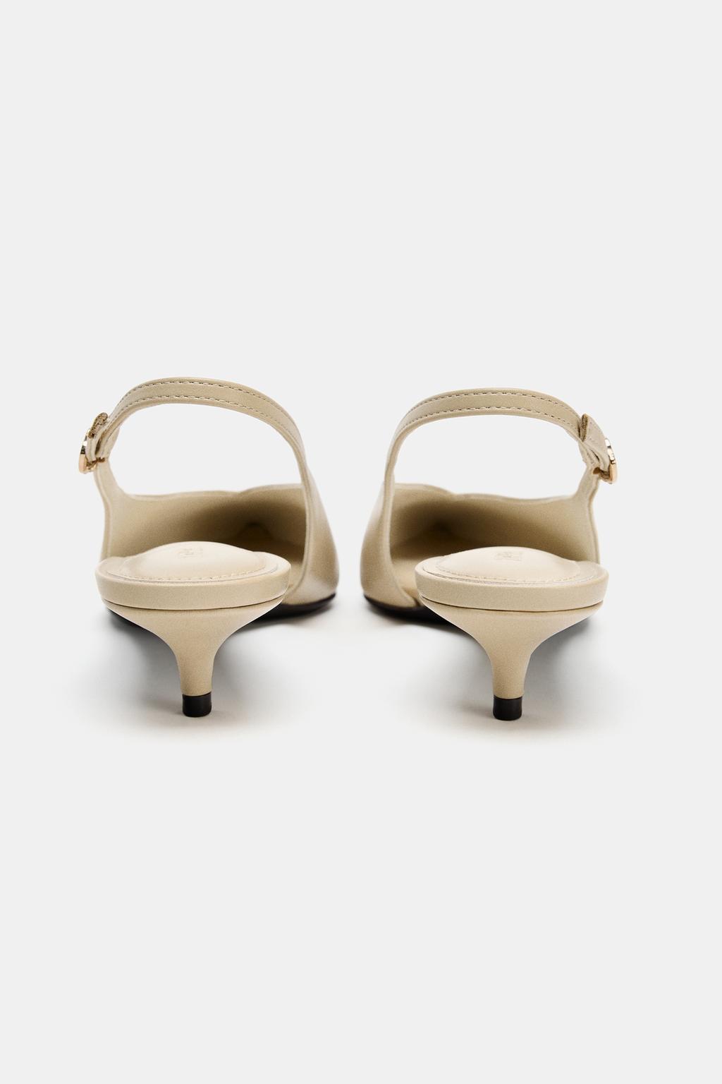 ТУФЛИ-МЮЛИ НА СРЕДНЕМ ТОНКОМ КАБЛУКЕ