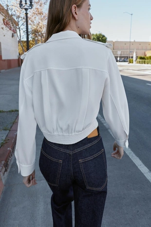 Рубашка с хлястиками на плечах- Заказать в России