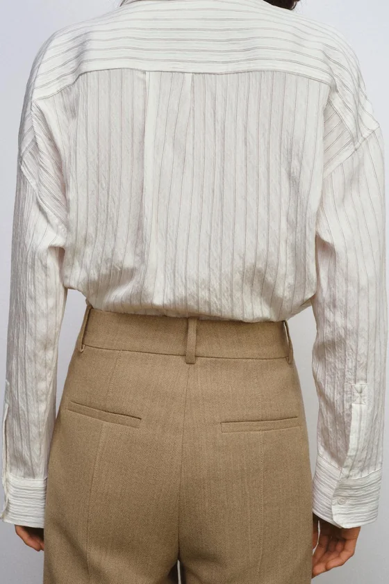 РУБАШКА ИЗ СТРУЯЩЕЙСЯ ТКАНИ В ПОЛОСКУ — коллекция Zara «ZW»