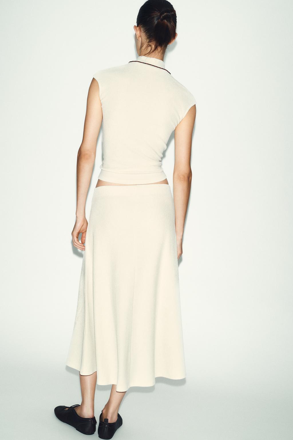 ЮБКА ИЗ МЯГКОЙ ТКАНИ