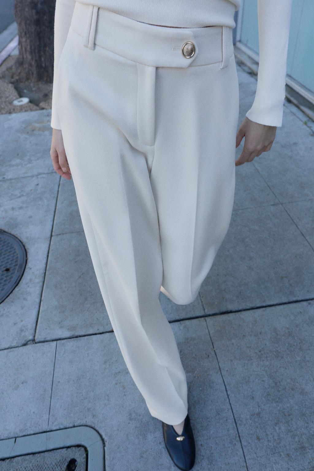 БРЮКИ ПРЯМОГО КРОЯ С ВЫСОКОЙ ПОСАДКОЙ