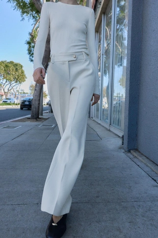 Брюки прямого кроя с высокой посадкой- Заказать в России