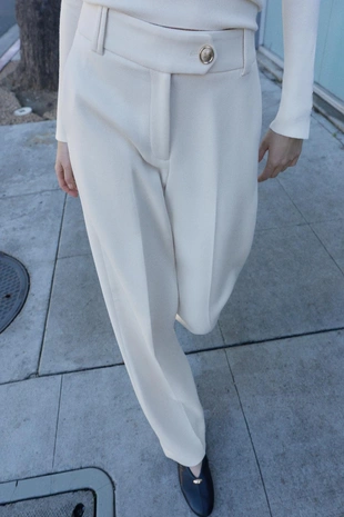 Брюки прямого кроя с высокой посадкой- Заказать в России