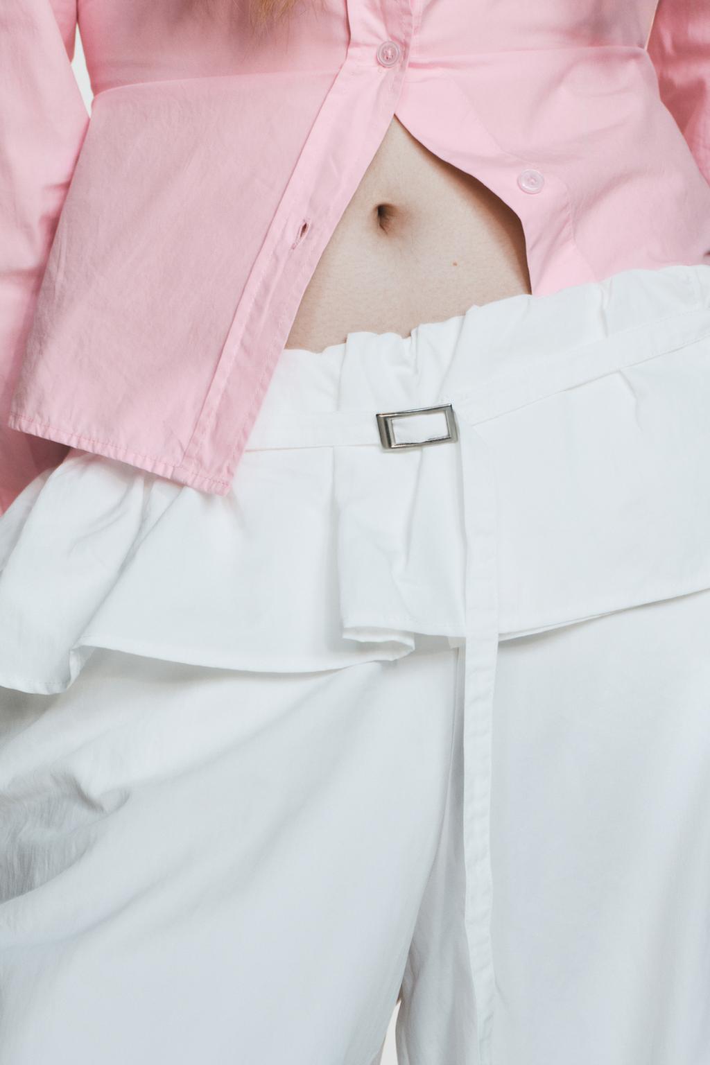 БРЮКИ ИЗ НЕЙЛОНА С НАКЛАДНЫМ ПОЯСОМ