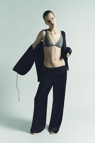 Атласные брюки с высокой посадкой- Заказать в России