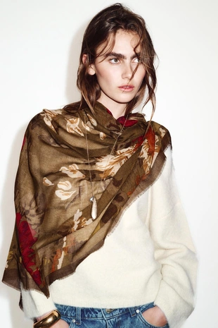 Платок с цветочным принтом- Заказать в России