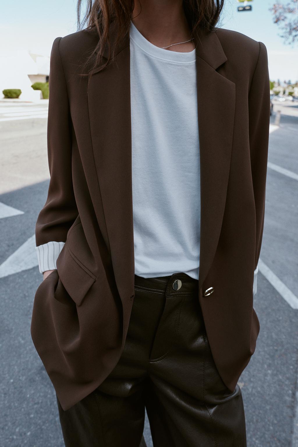 БЛЕЙЗЕР С ПРИНТОМ НА МАНЖЕТАХ