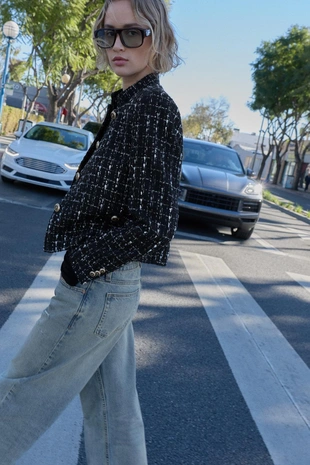 Блейзер из рельефной ткани с металлизированной нитью- Заказать в России