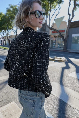 Блейзер из рельефной ткани с металлизированной нитью- Заказать в России