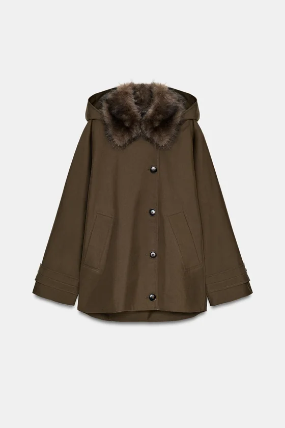 КОРОТКИЙ ТРЕНЧ С МЕХОВЫМ ВОРОТНИКОМ — коллекция Zara «ZW»