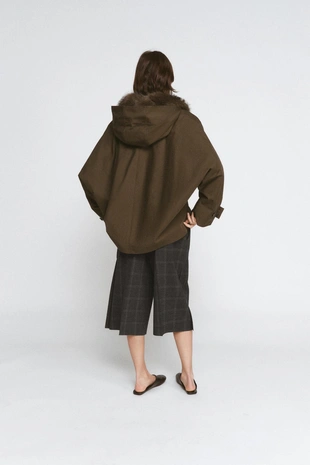 Короткий тренч с меховым воротником — ZW COLLECTION- Заказать в России