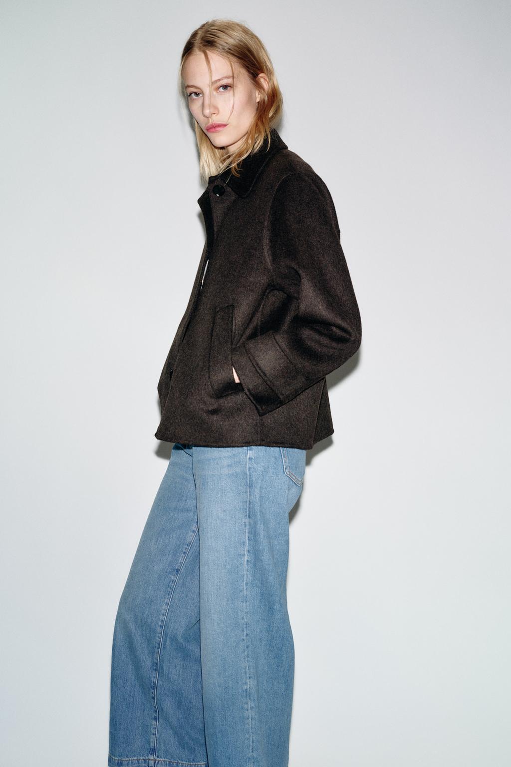 КОРОТКОЕ ПАЛЬТО ИЗ ШЕРСТИ